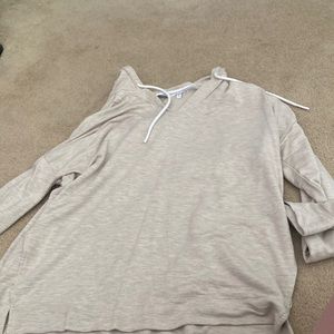 Vineyard vine XL sweater